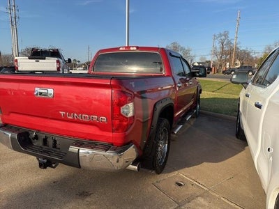 2014 Toyota Tundra 2WD Truck 2WD CrewMax Short Bed 4.6L SR5 (Natl)