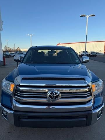 2017 Toyota Tundra 2WD 2WD SR5 CrewMax 5.5' Bed 4.6L (Natl)