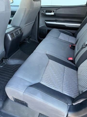 2017 Toyota Tundra 2WD 2WD SR5 CrewMax 5.5' Bed 4.6L (Natl)
