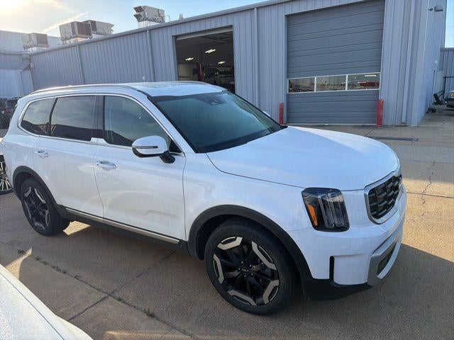 2024 Kia Telluride S FWD