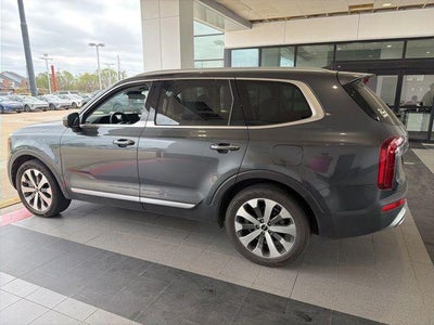 2022 Kia Telluride S FWD