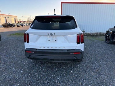 2022 Kia Sorento LX FWD