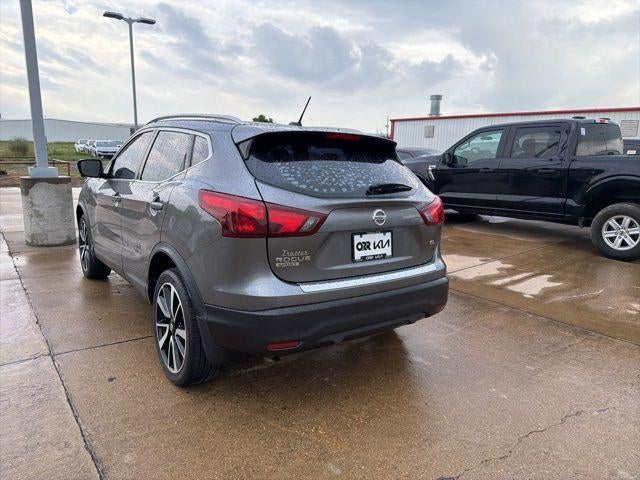 2017 Nissan Rogue Sport FWD SL