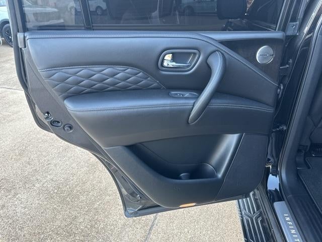 2024 INFINITI QX80 SENSORY AWD