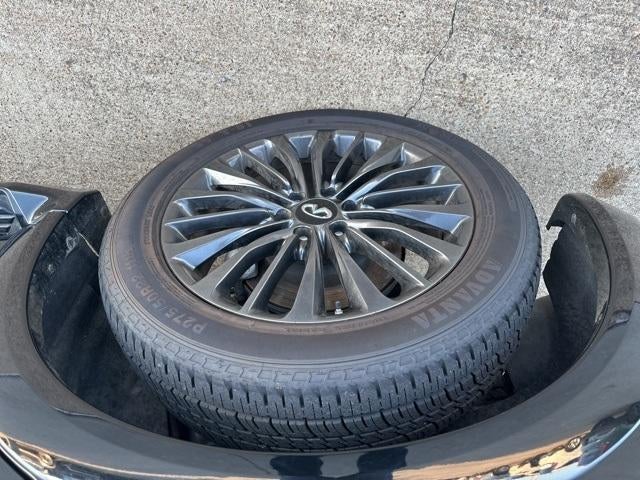 2024 INFINITI QX80 SENSORY AWD