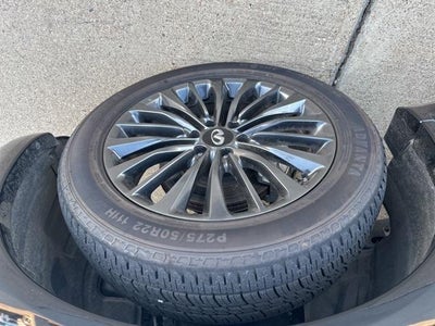 2024 INFINITI QX80 SENSORY AWD