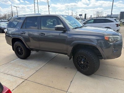 2016 Toyota 4Runner 4WD 4dr V6 SR5 (GS)