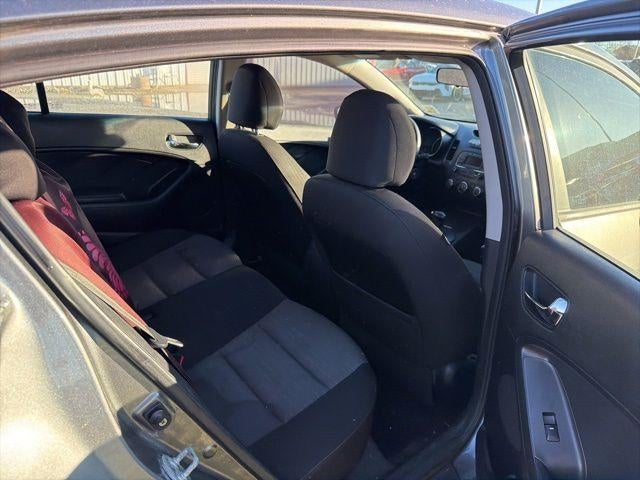 2016 Kia Forte5 5dr HB Auto LX