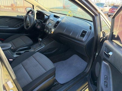 2016 Kia Forte5 5dr HB Auto LX