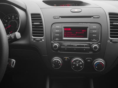 2016 Kia Forte5 5dr HB Auto LX