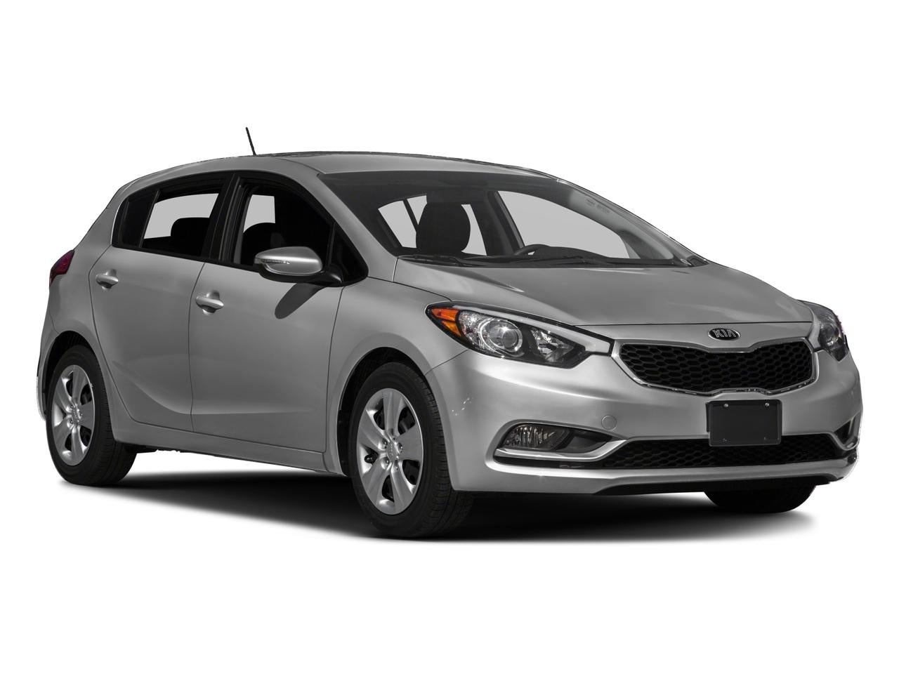 2016 Kia Forte5 5dr HB Auto LX