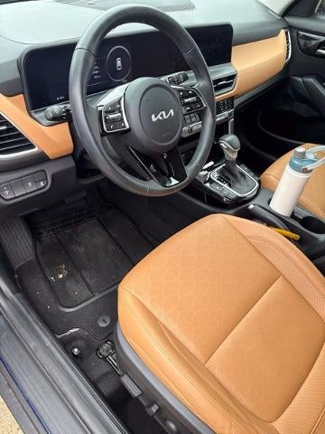 2025 Kia Seltos EX IVT FWD