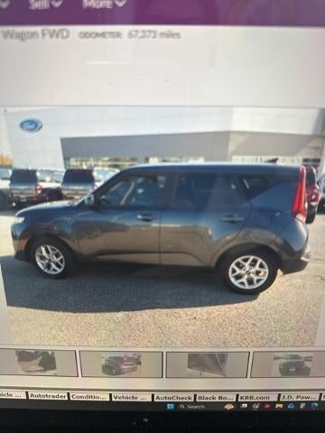 2022 Kia Soul LX IVT