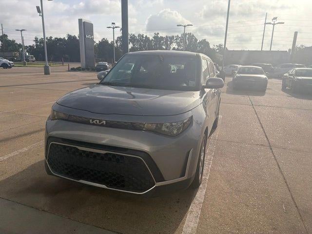 2024 Kia Soul LX IVT