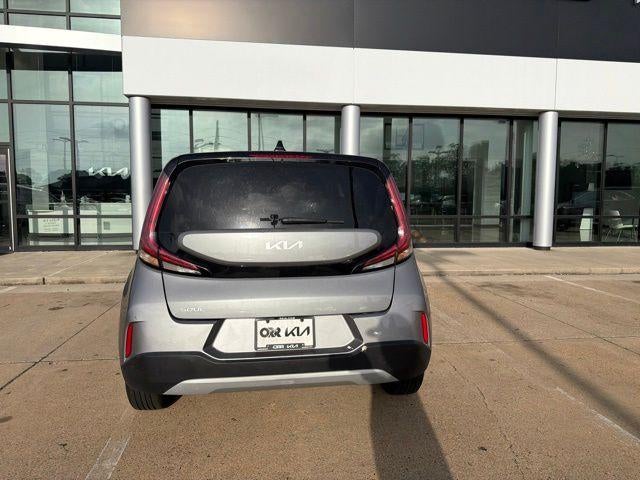 2024 Kia Soul LX IVT