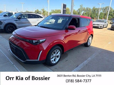 2024 Kia Soul LX IVT
