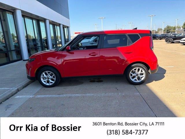 2024 Kia Soul LX IVT