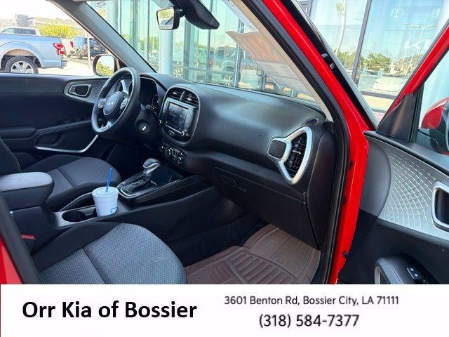 2024 Kia Soul LX IVT