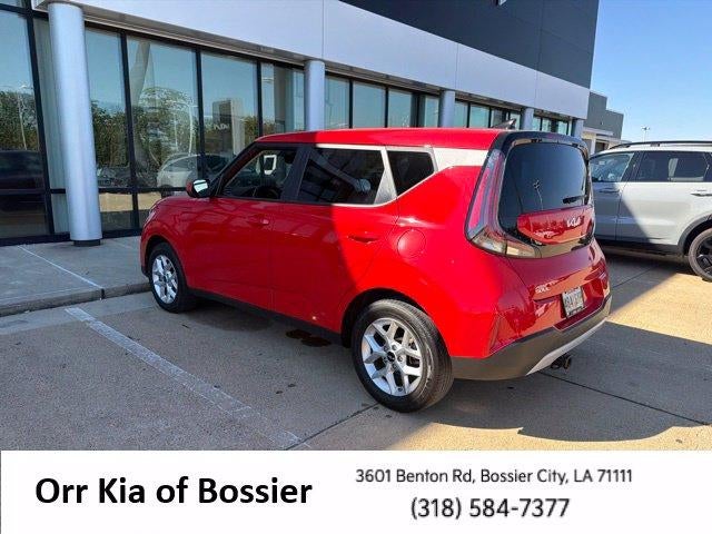 2024 Kia Soul LX IVT