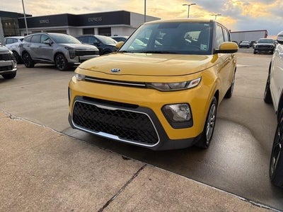 2020 Kia Soul LX Manual
