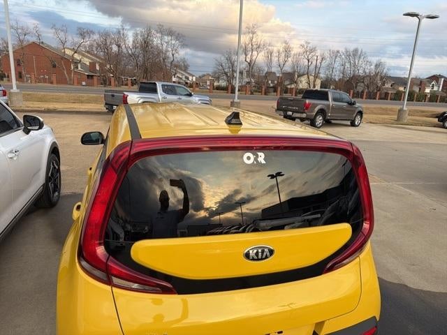 2020 Kia Soul LX Manual