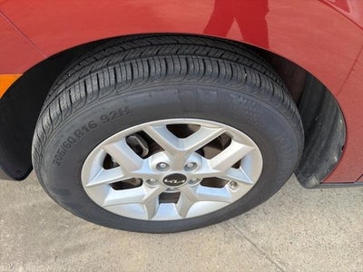 2023 Kia Soul LX IVT