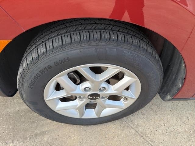 2023 Kia Soul LX IVT