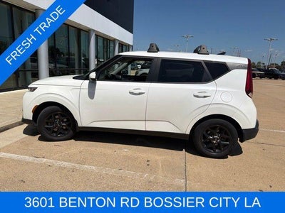 2022 Kia Soul LX IVT