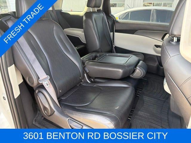 2022 Kia Carnival LXS FWD
