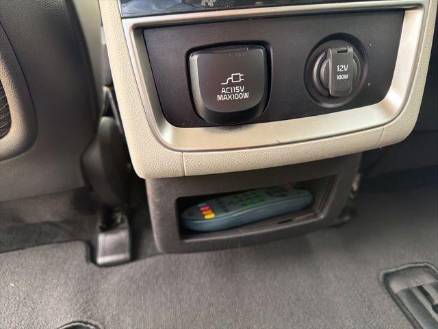 2022 Kia Carnival SX FWD