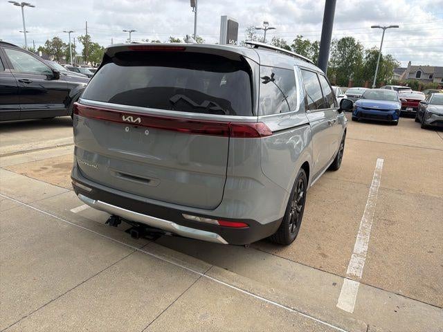 2022 Kia Carnival SX FWD