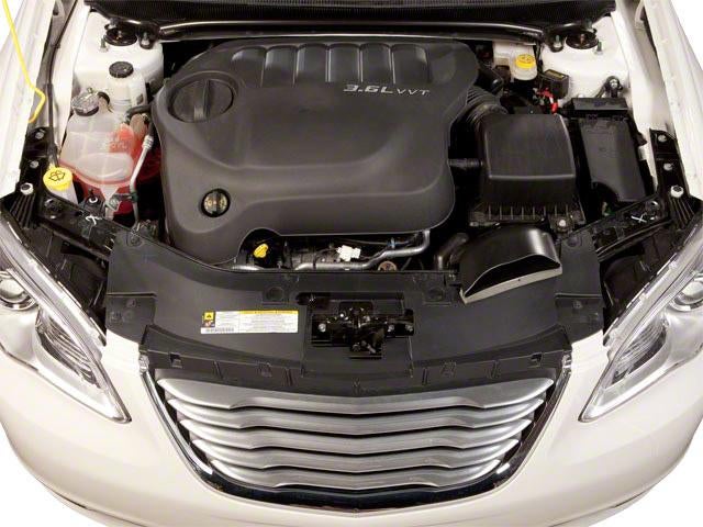 2012 Chrysler 200 4dr Sdn LX