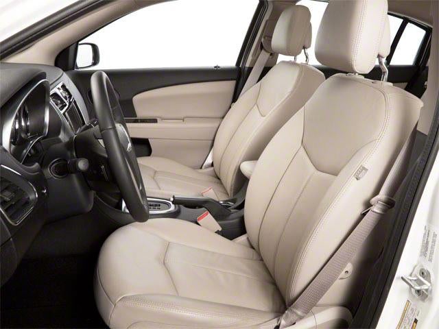 2012 Chrysler 200 4dr Sdn LX