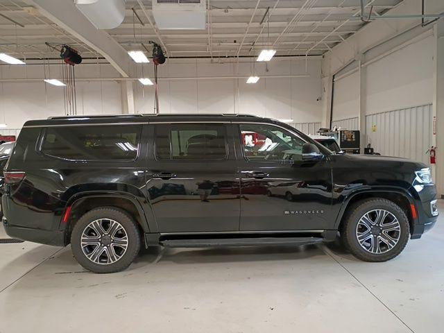 2023 Jeep Wagoneer L Series II 4x2