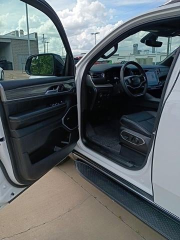 2024 Jeep Wagoneer Series II 4x2