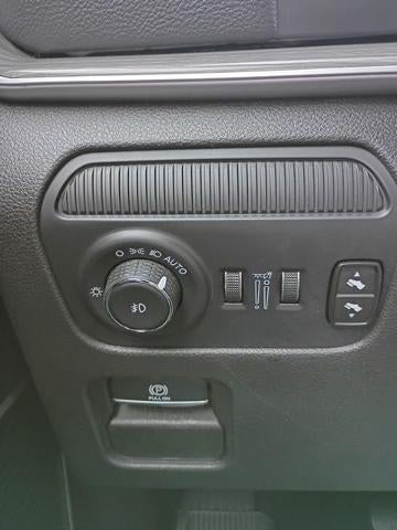 2024 Jeep Wagoneer Series II 4x2