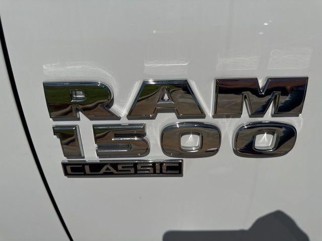 2022 RAM 1500 Classic SLT 4x2 Crew Cab 5'7" Box