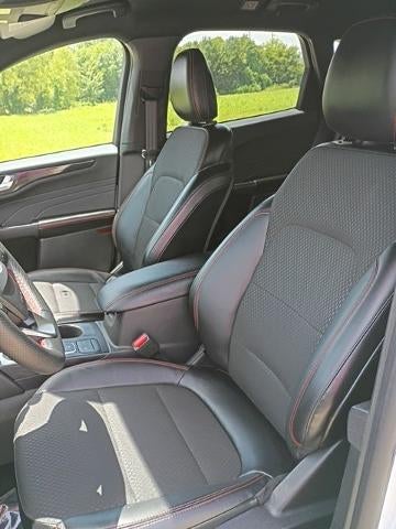 2025 Ford Escape ST-Line FWD