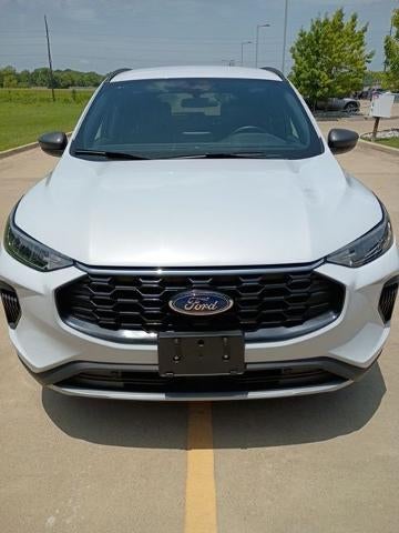 2025 Ford Escape ST-Line FWD