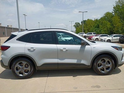 2025 Ford Escape ST-Line FWD