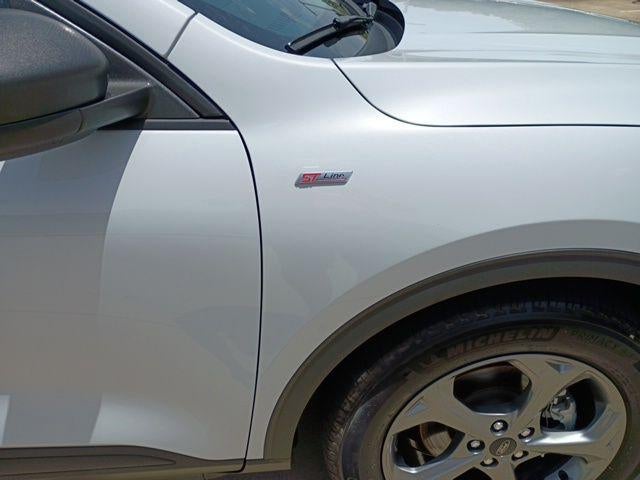 2025 Ford Escape ST-Line FWD