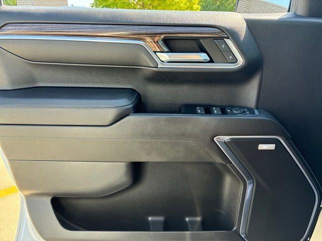 2023 Chevrolet Silverado 1500 Crew Cab Short Box 4-Wheel Drive RST