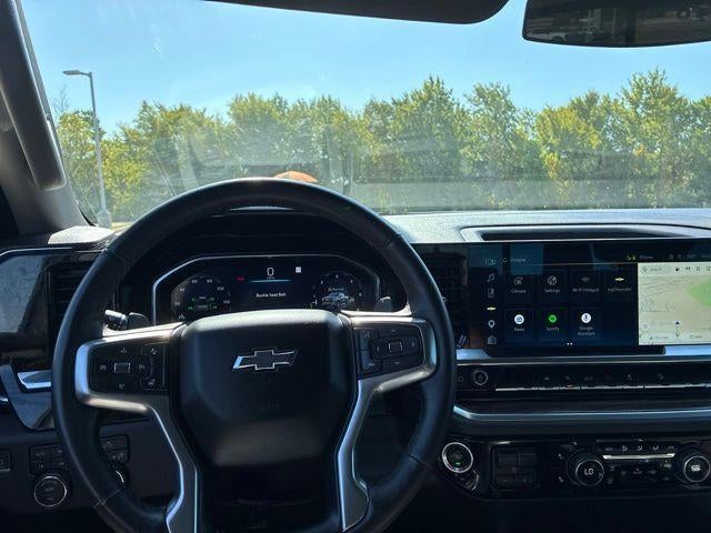 2023 Chevrolet Silverado 1500 Crew Cab Short Box 4-Wheel Drive RST