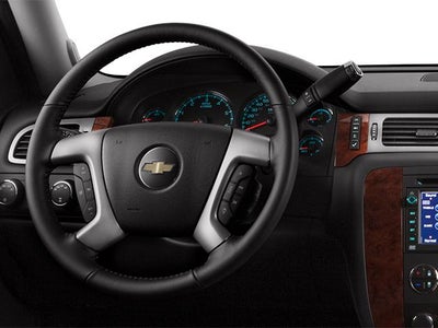 2014 Chevrolet Suburban 2WD LT