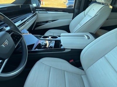 2025 Cadillac Escalade ESV RWD Sport