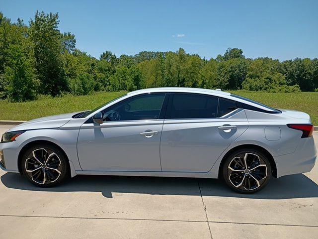2023 Nissan Altima 2.5 SR Sedan