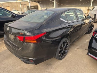 2024 Nissan Altima 2.5 SR Sedan