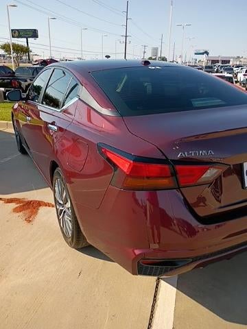 2025 Nissan Altima SV FWD