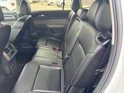 2021 Volkswagen Atlas 3.6L V6 SE w/Technology FWD *Ltd Avail*