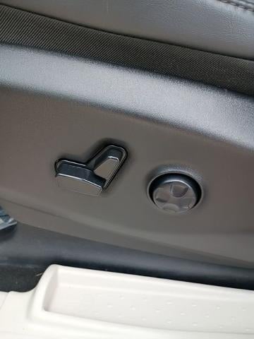 2024 Chrysler Pacifica Hybrid Select FWD